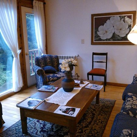 Hosteria Lekun Lekun Вила ла Ангостура Екстериор снимка