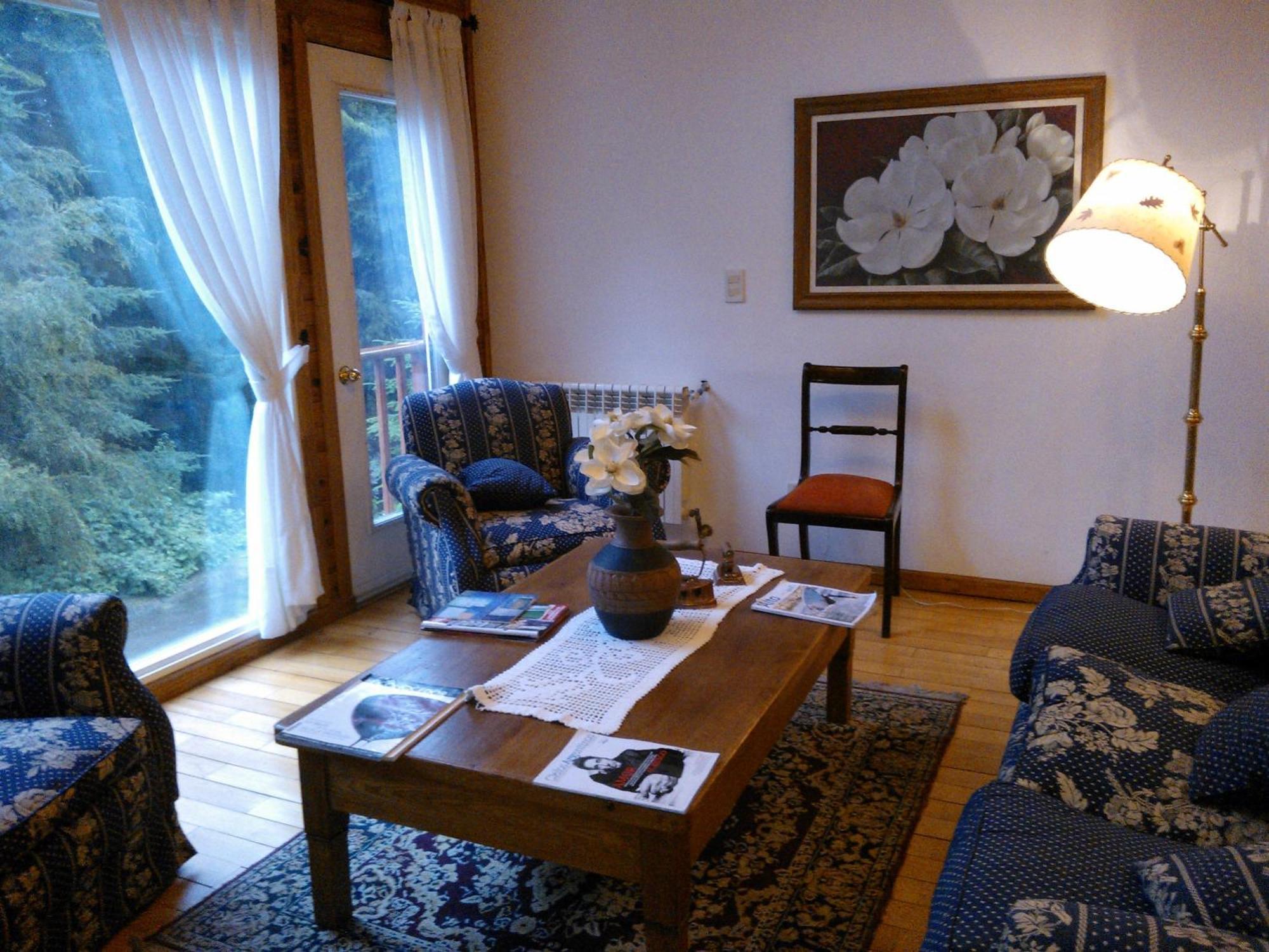 Hosteria Lekun Lekun Вила ла Ангостура Екстериор снимка