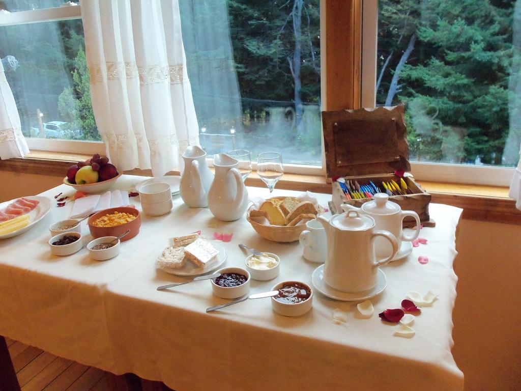 Hosteria Lekun Lekun Вила ла Ангостура Екстериор снимка